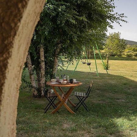 Val De Llous I 40 Apartment Sainte-Leocadie ภายนอก รูปภาพ