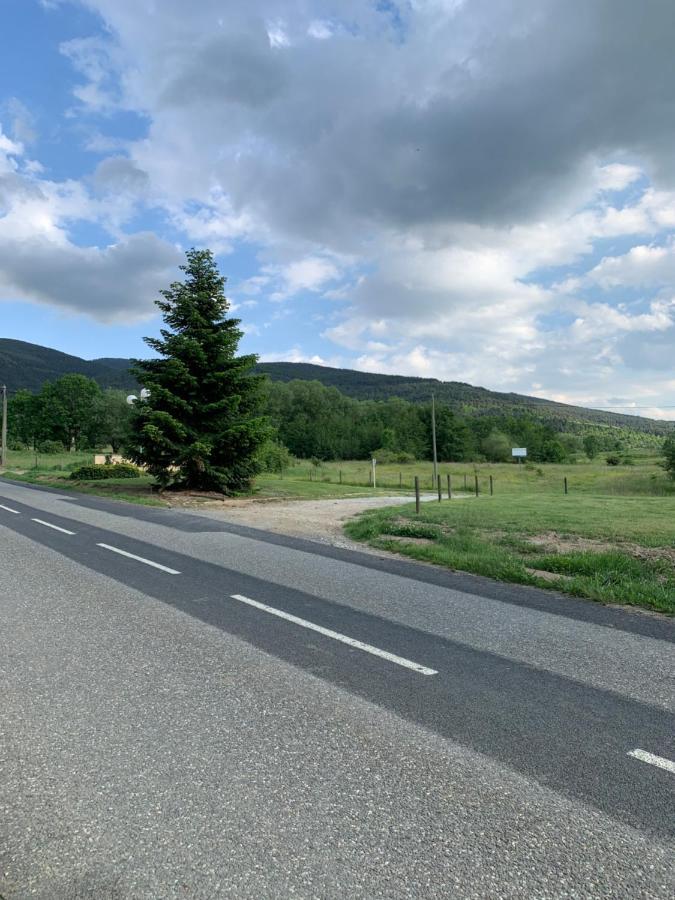 Val De Llous I 40 Apartment Sainte-Leocadie ภายนอก รูปภาพ